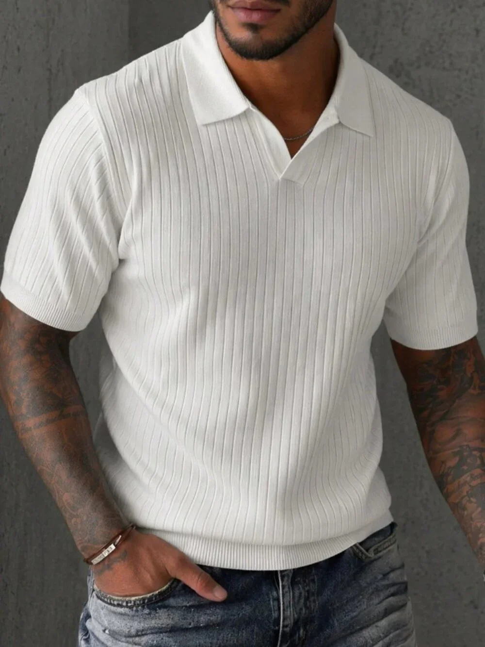 White Sports Men's Loose Rib-Knit Collar Short Sleeve Sweater